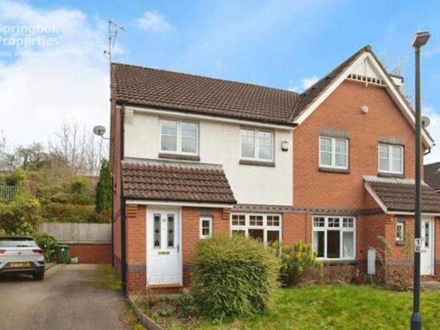 House for sale in Mill End, Green Close