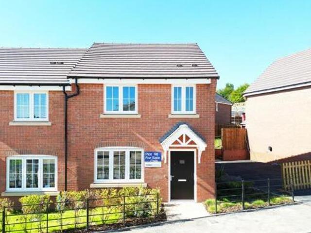 House for sale in Park Hill, Warwick