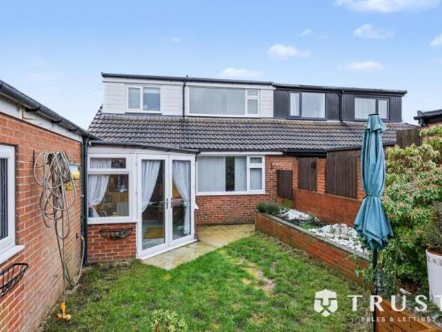Farm for sale in Gildersome, West Yorkshire