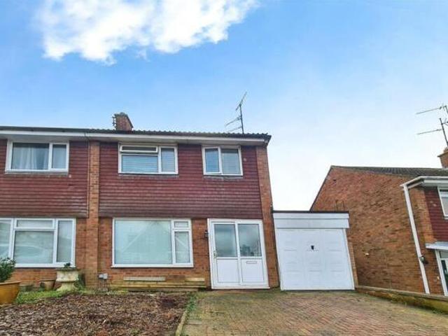 House for sale in Ise Lodge, Kettering