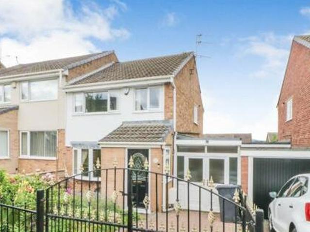 House for sale in Kimberworth, South Yorkshire
