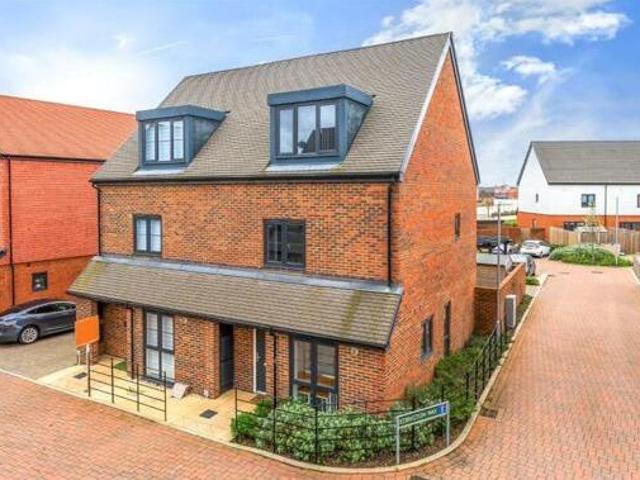House for sale in Lyons, Greater London