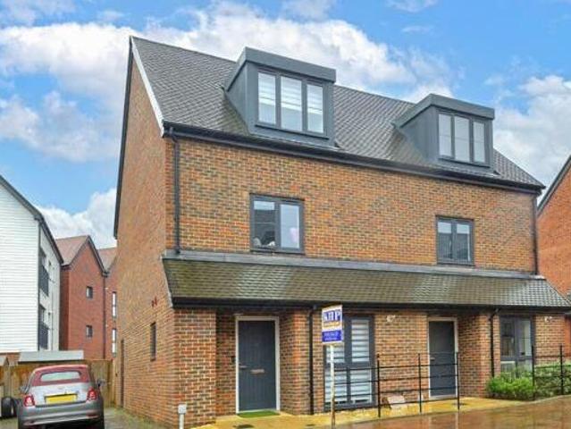 House for sale in Lyons, Greater London