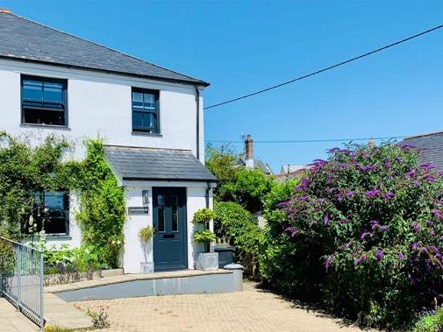 House for sale in Strode, Devon