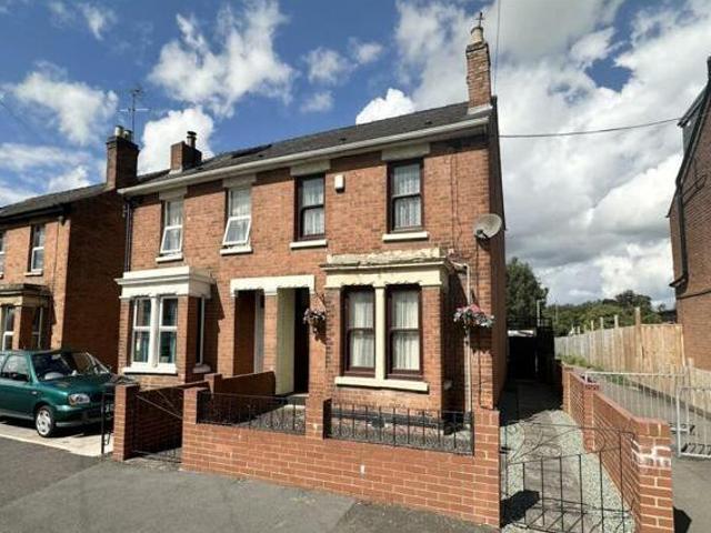 House for sale in Gloucester, Gloucestershire