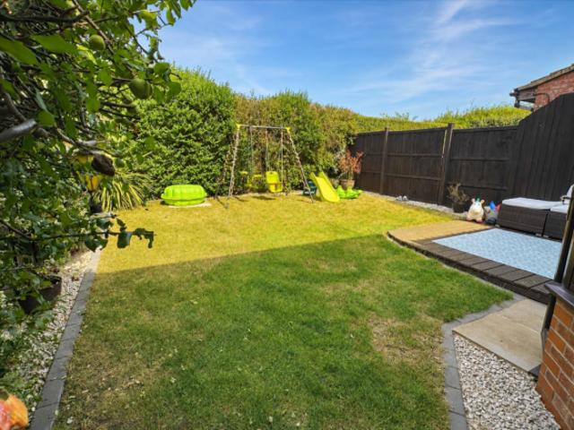 Farm for sale in Kingsthorpe, Northamptonshire