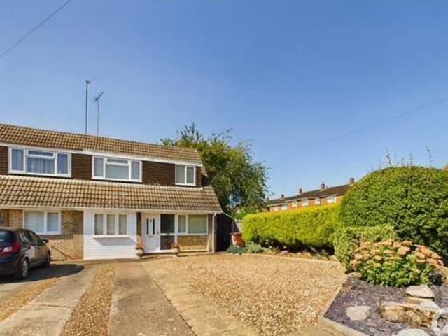 House for sale in Northampton, Northamptonshire