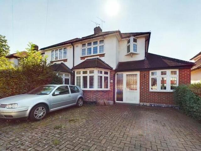 House for sale in Kingston Upon Thames, Greater London
