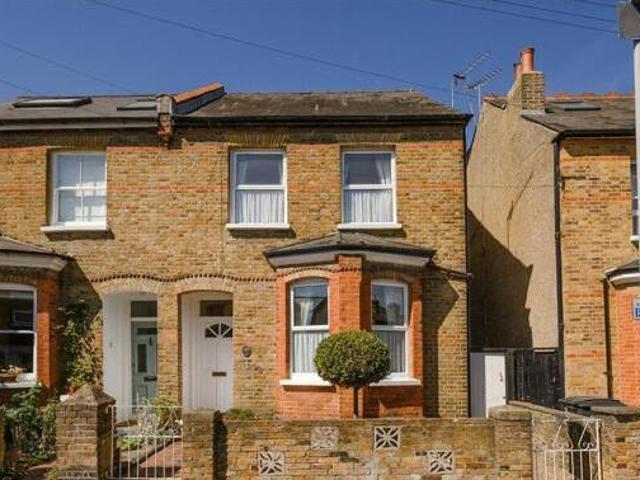 House for sale in Kingston upon Thames, Greater London