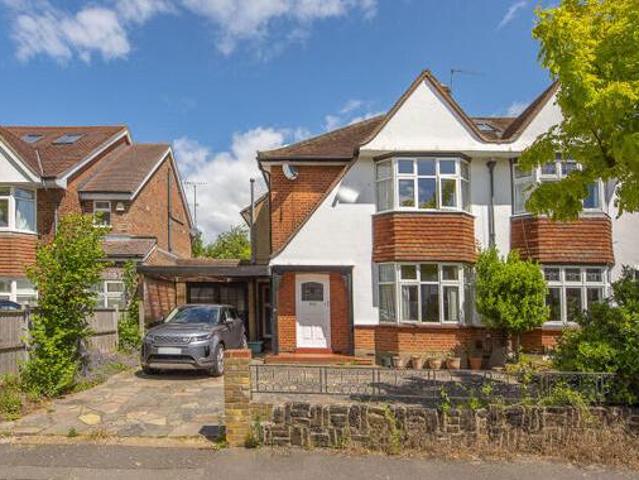 House for sale in Kingston Upon Thames, Greater London