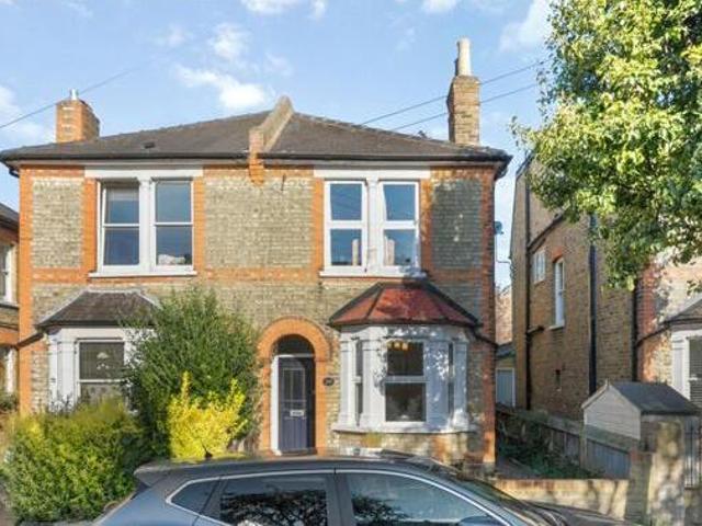 House for sale in Kingston upon Thames, Greater London