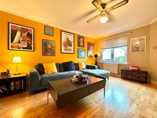 House for sale in Cambusbarron