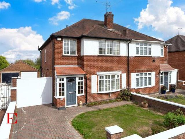 Farm for sale in Stivichall, West Midlands