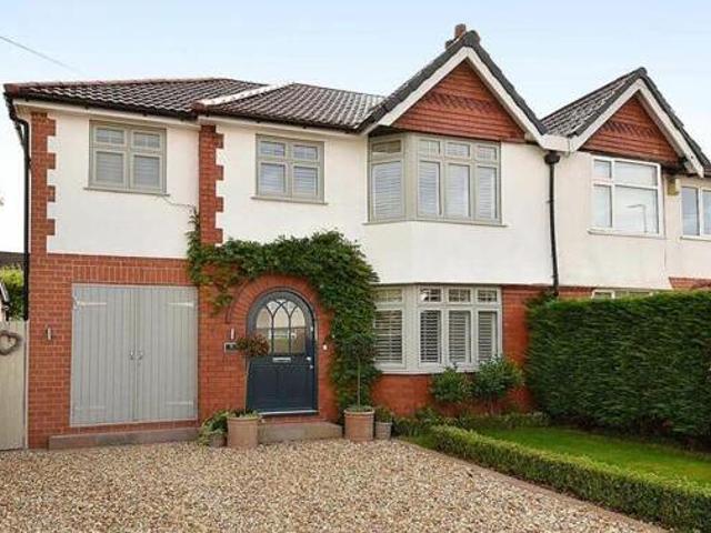 House for sale in Knutsford