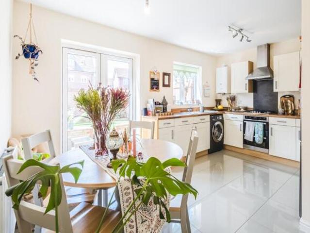 Farm for sale in Swindon, England
