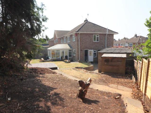 Farm for sale in Luton