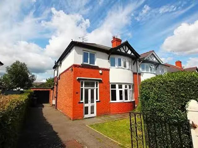 House for sale in Pulford