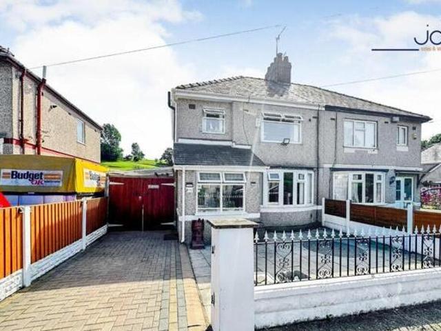 House for sale in Quernmore, Bare