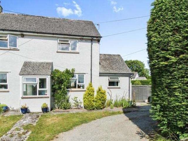 House for sale in Launceston, Cornwall