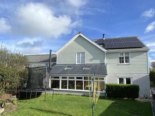 House for sale in Launceston, Cornwall
