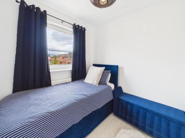 Farm for sale in Uddingston, Scotland