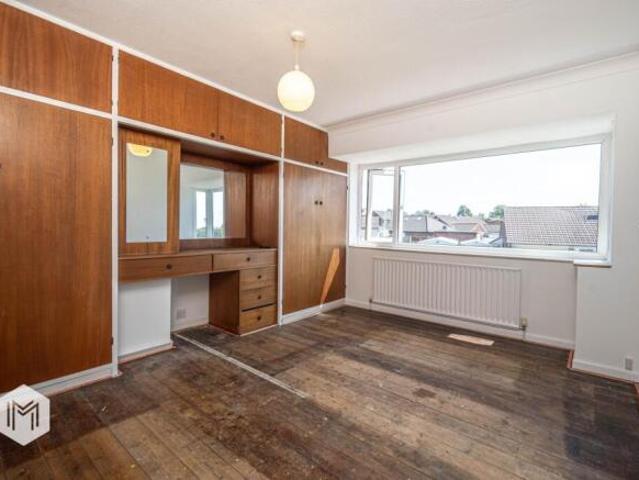 Farm for sale in Bradshaw, Bolton