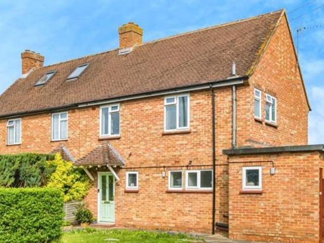 House for sale in Pachesham Park, Surrey