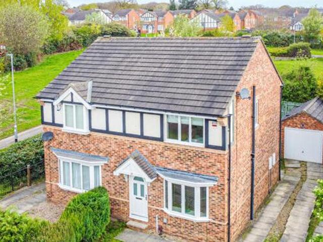 House for sale in Meanwood, West Yorkshire