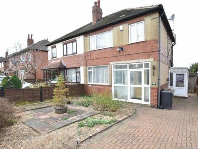 House for sale in Westfield, Guiseley