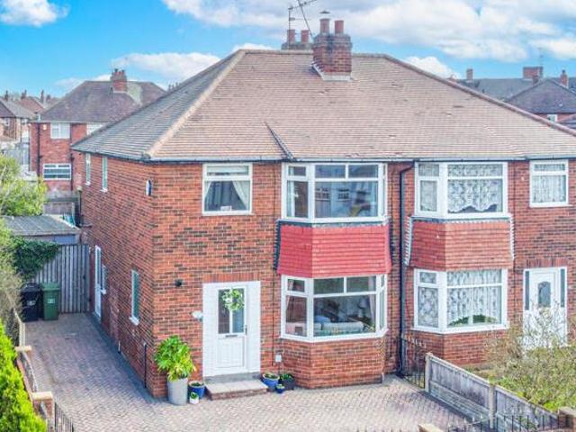 House for sale in Whitkirk, Colton