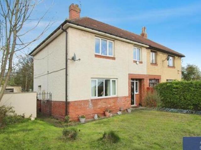 House for sale in Oulton, Leeds