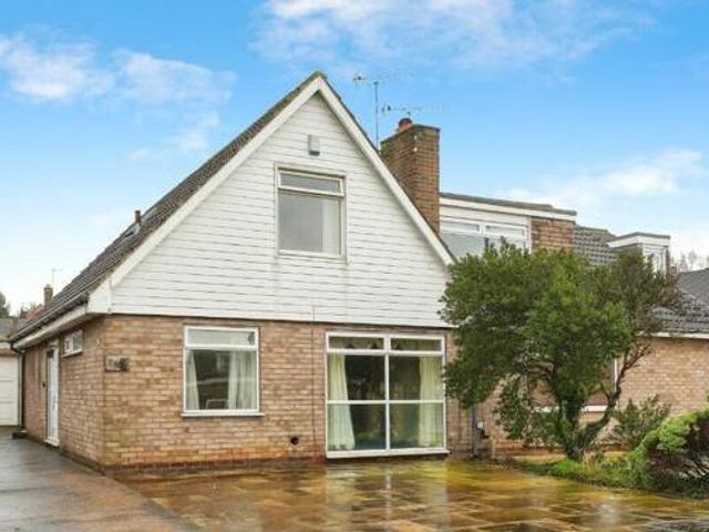 House for sale in Garforth, West Yorkshire