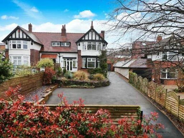 House for sale in Horsforth Vale, Farsley