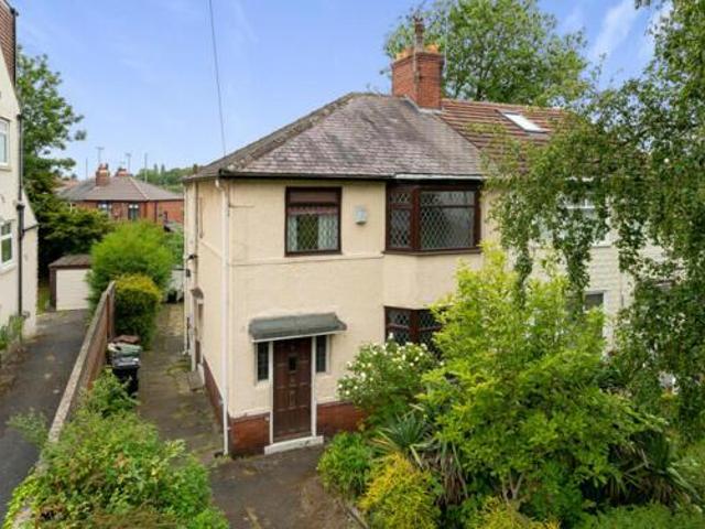 House for sale in Armley, West Yorkshire