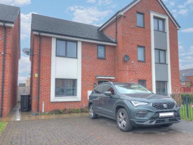 House for sale in Pinfold, Leicestershire