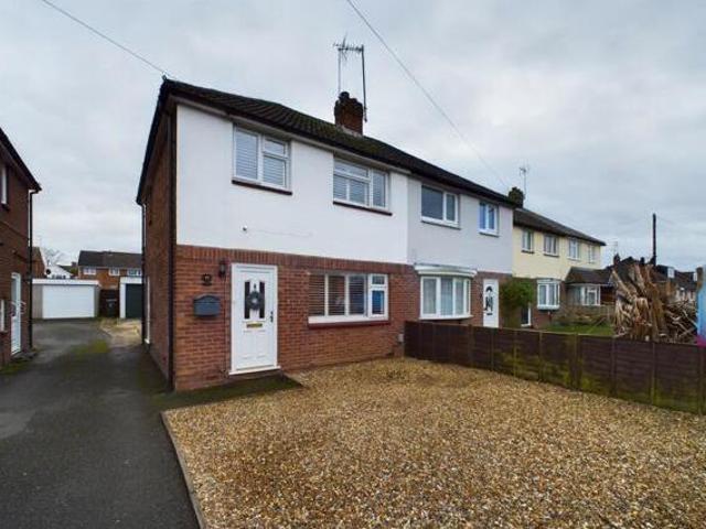House for sale in Leighton-Linslade, Leighton Buzzard