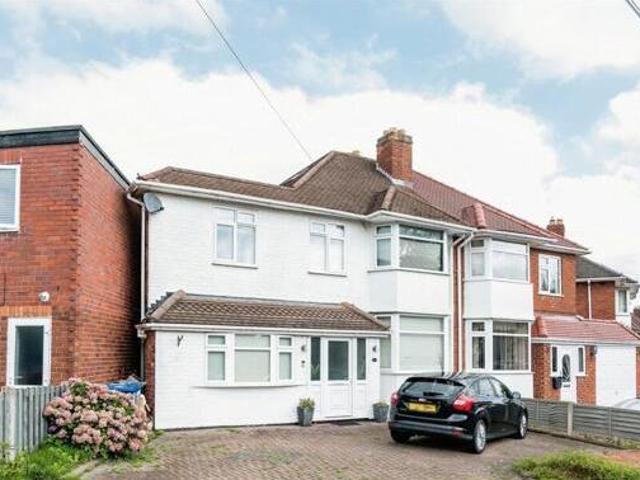 House for sale in Lichfield, Boley Park