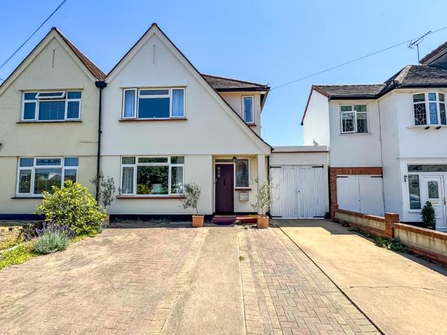 Farm for sale in Southend-on-sea