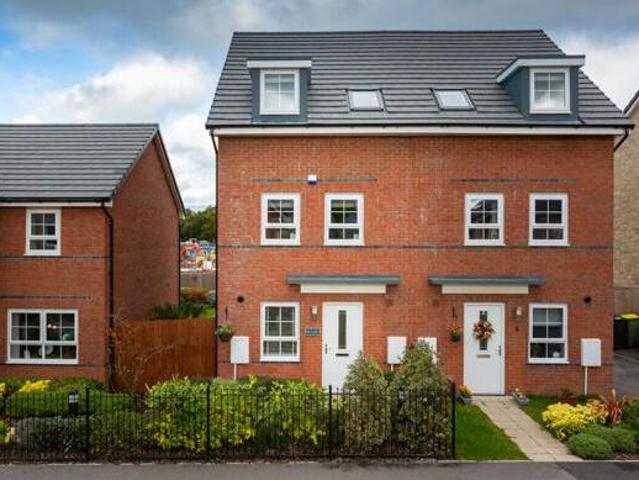 House for sale in Lyons, Greater London