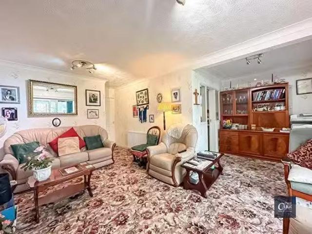 House for sale in Four Oaks
