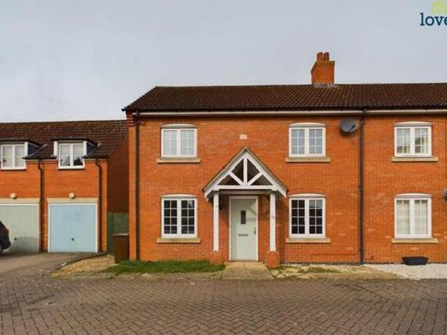 House for sale in Glebe Park, Brayford