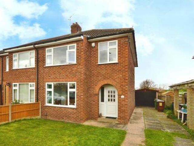 House for sale in Boultham Moor, Brayford