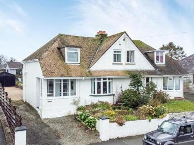 House for sale in Lamellion, Cornwall