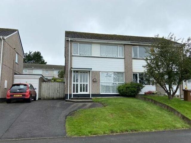 House for sale in Lamellion, Cornwall