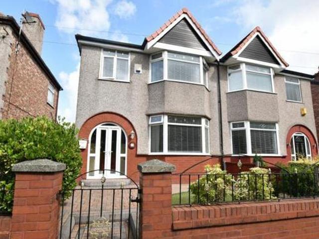 House for sale in Calderstones