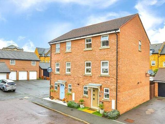 House for sale in Corby, North Northamptonshire