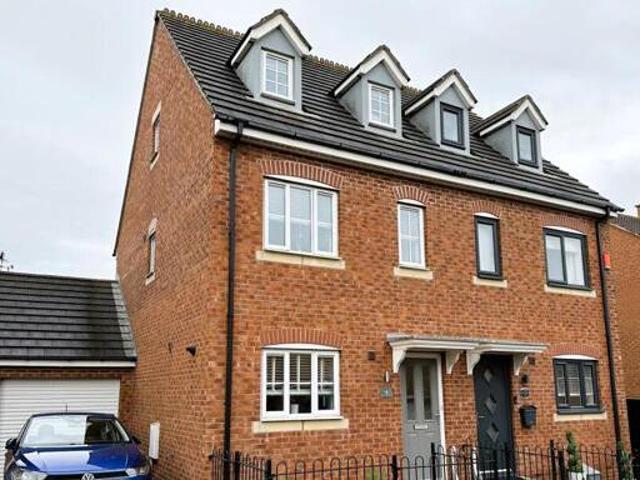 House for sale in Littleham, Budlake