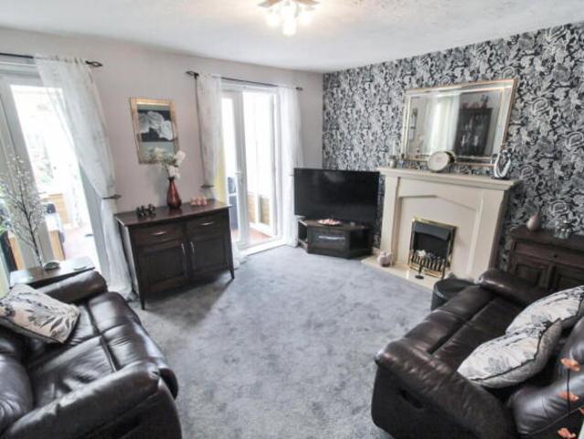 Farm for sale in Tunstall, Stoke-on-Trent