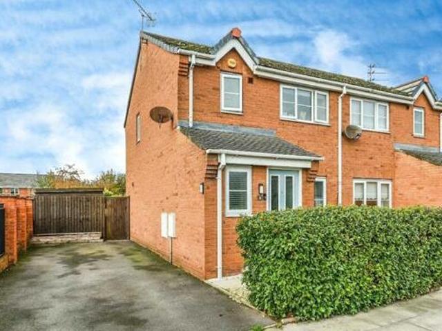 House for sale in Calderstones