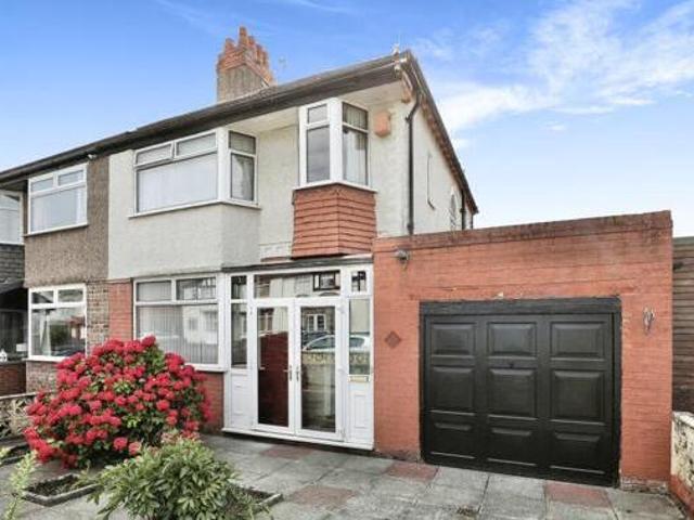 House for sale in Calderstones